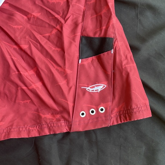 OHO Old Harbor Outfitters Schoolie Boardshorts in red size 36 NWT - Picture 4 of 8